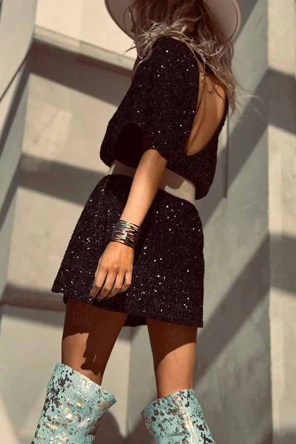 EP | Night Moves tissu à paillettes manches courtes dos nu H-ligne mini-robe