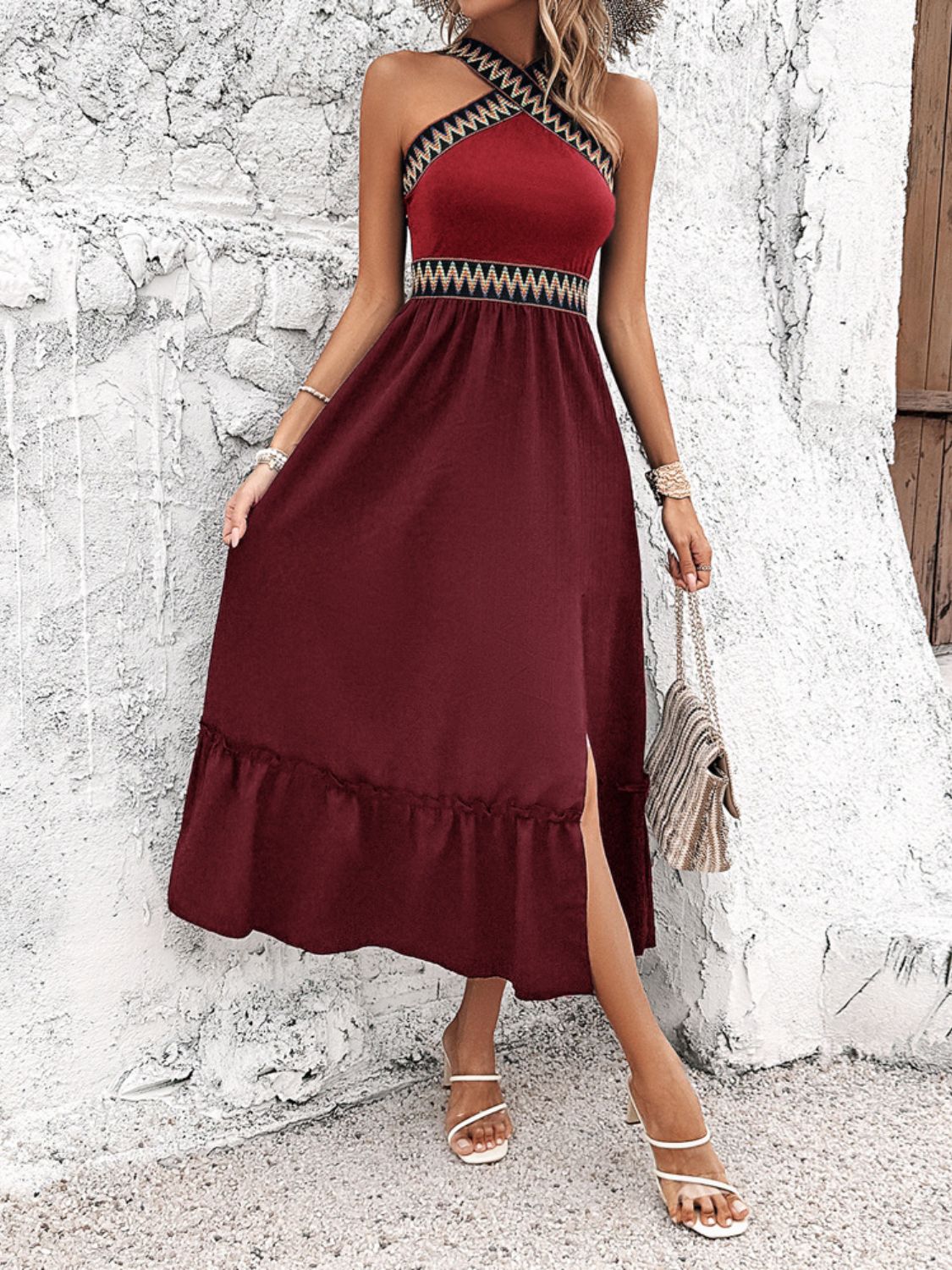 EP | Devine Robe midi sans manches plissée et fendue