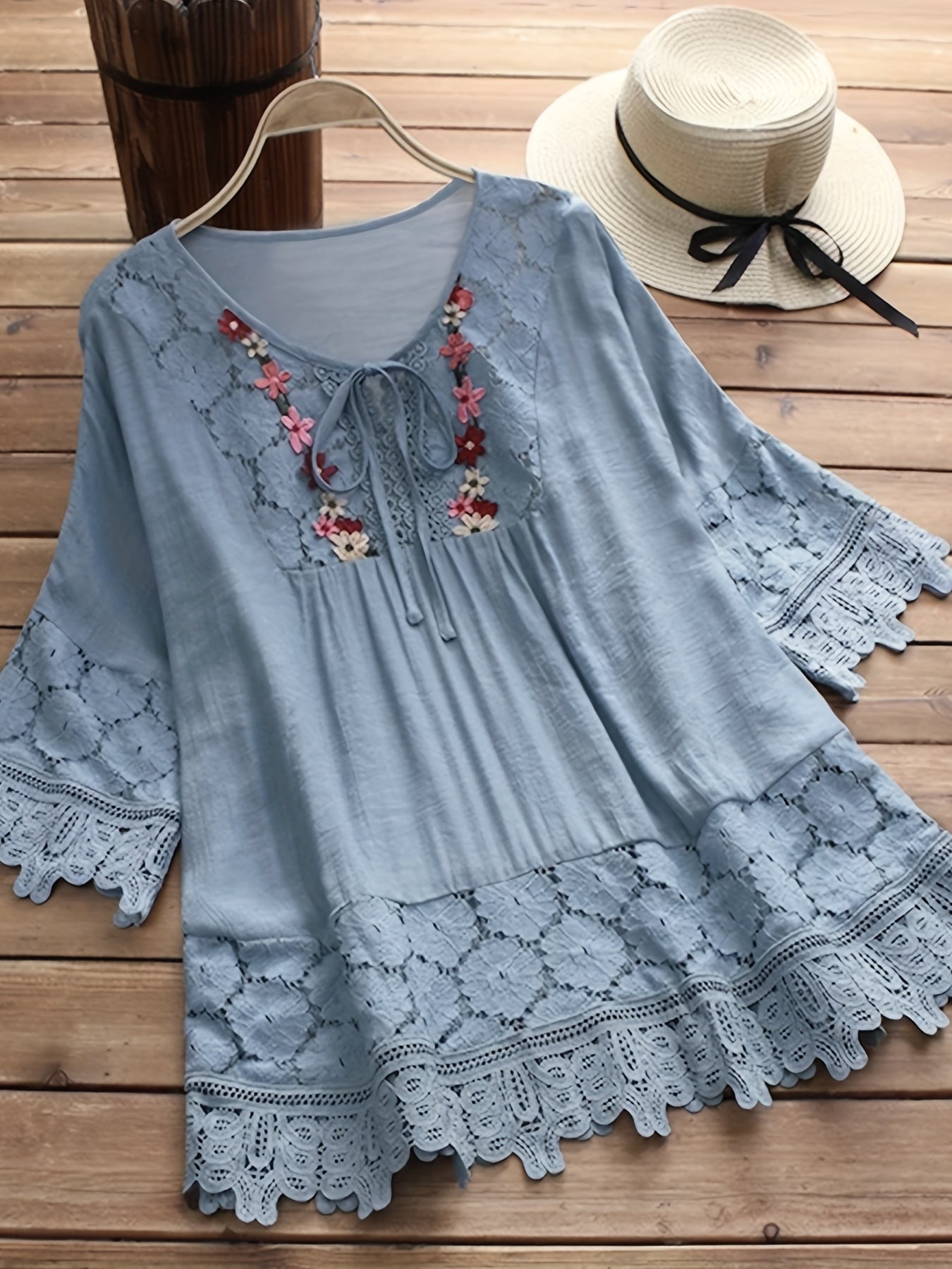 ND | Blouse élégante en dentelle raffinée