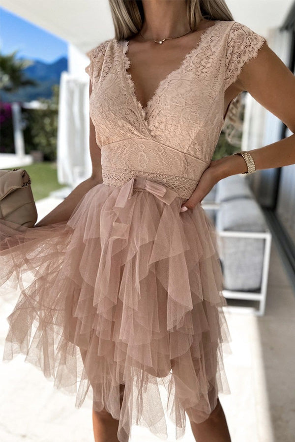 EP | Col en V Robe midi sans manches en dentelle