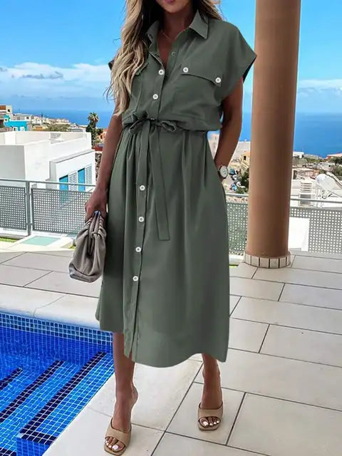 ND | Robe élégante à boutons