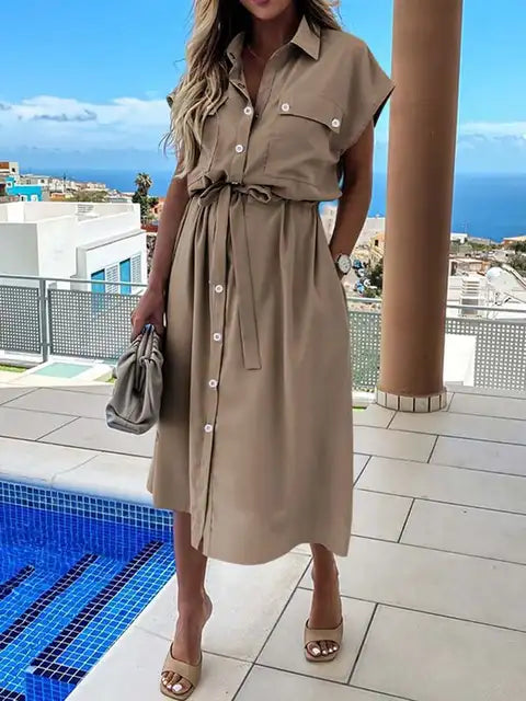 ND | Robe élégante à boutons