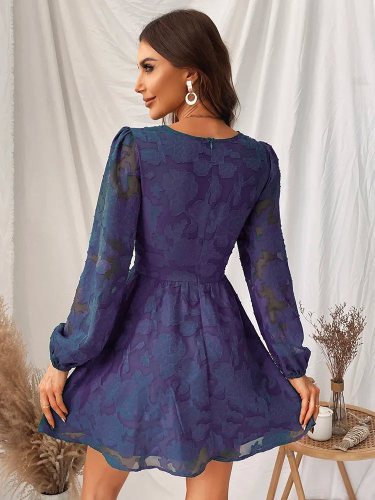 EP | une mini-robe polyvalente pour les occasions spéciales en vert