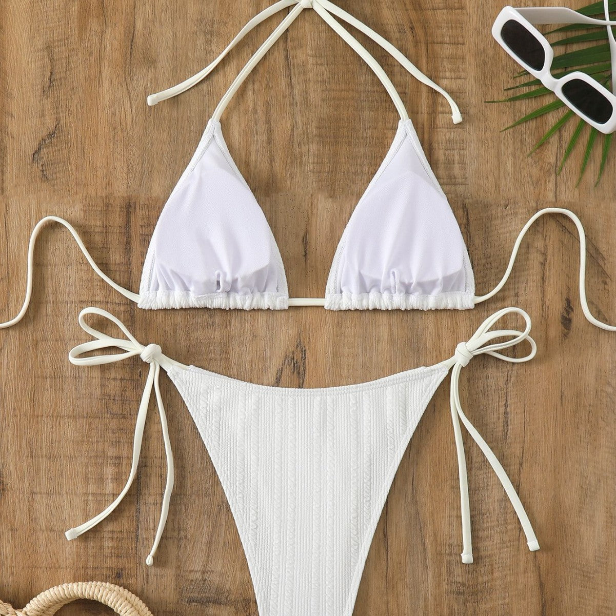 Tendance et intemporel Bikini