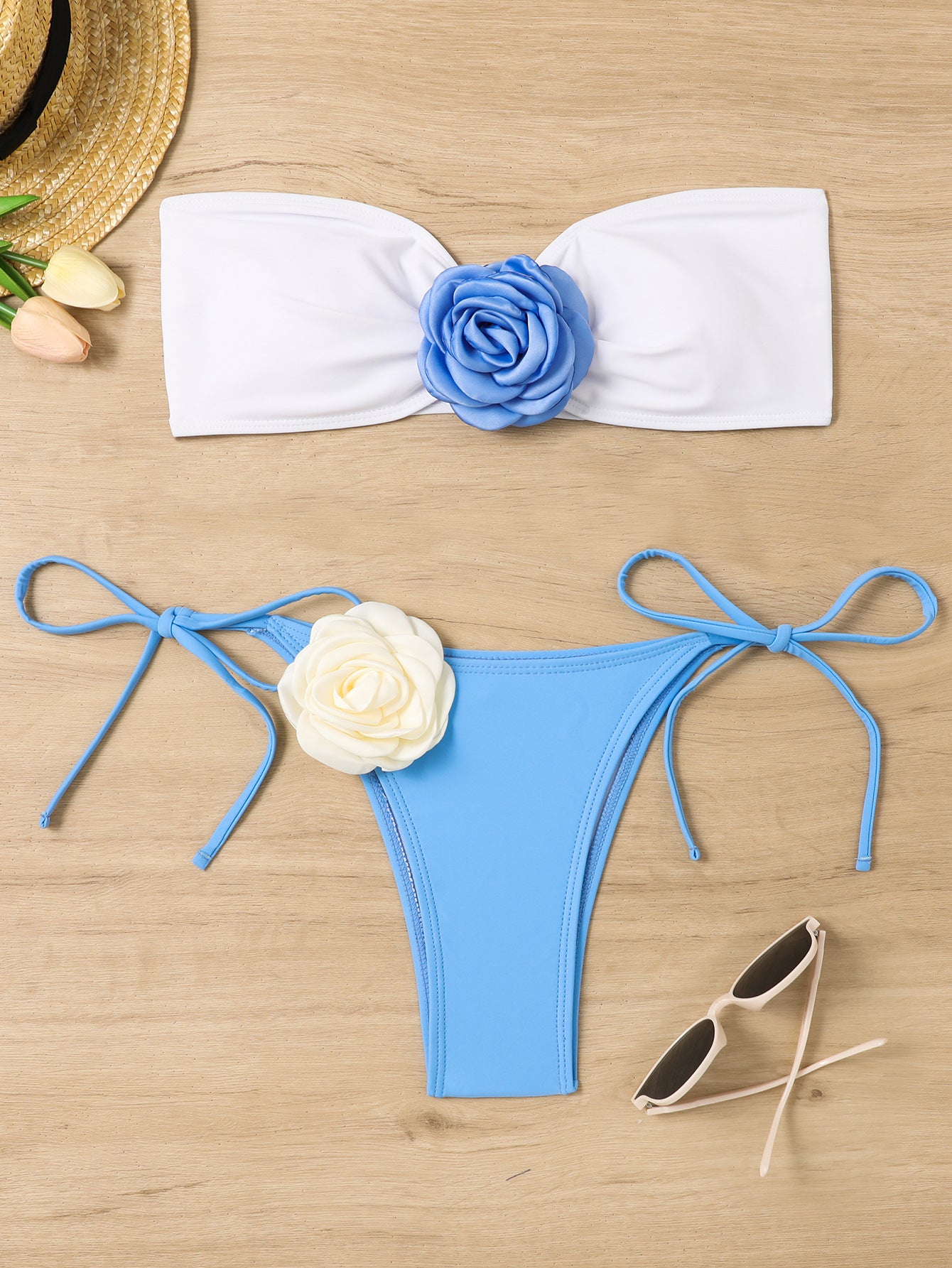 Frais et féminin Bikini
