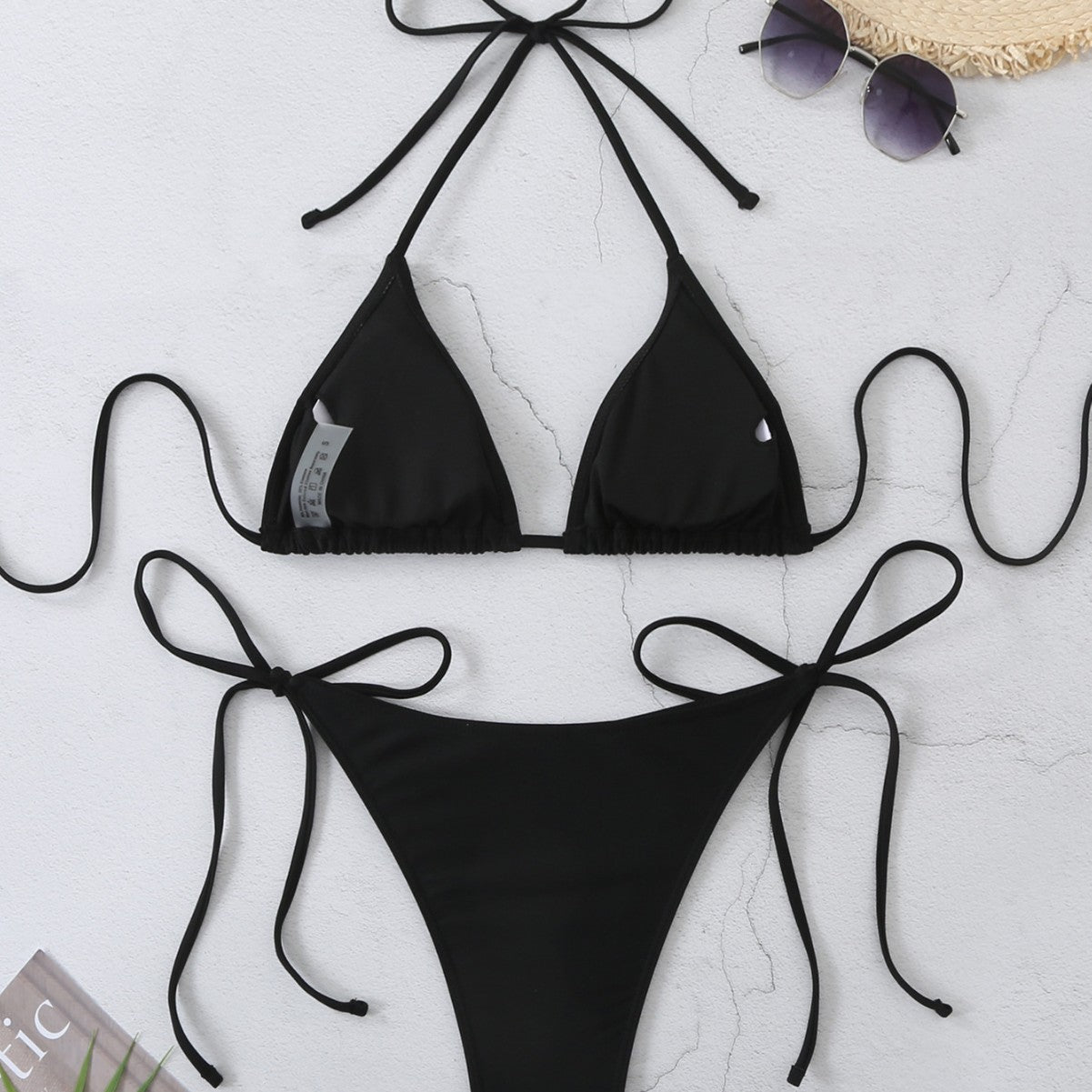 Discret et élégant Bikini
