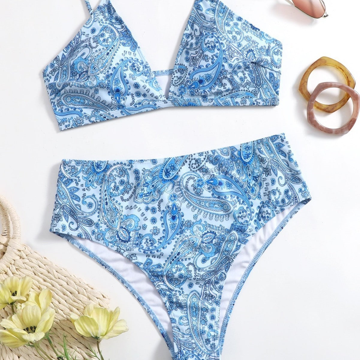Poli et ludique Bikini