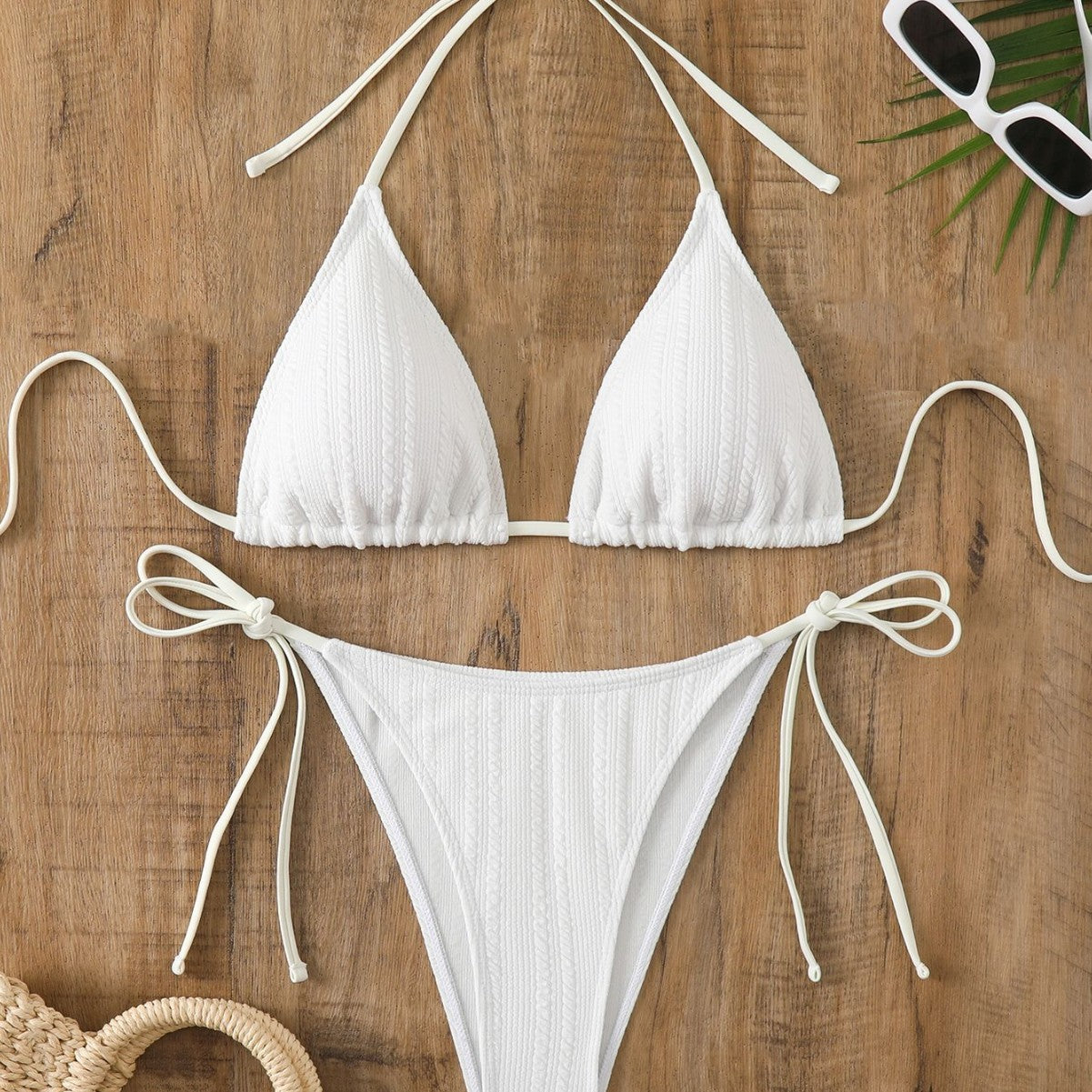 Tendance et intemporel Bikini