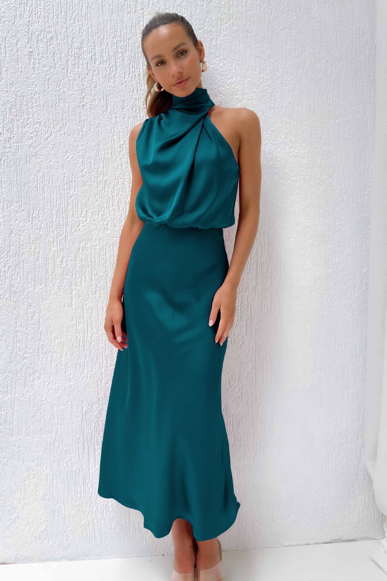 ND | Robe en satin