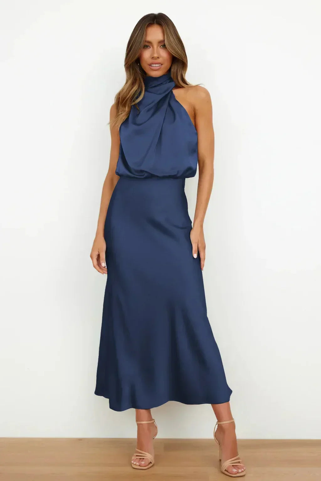 ND | Robe en satin