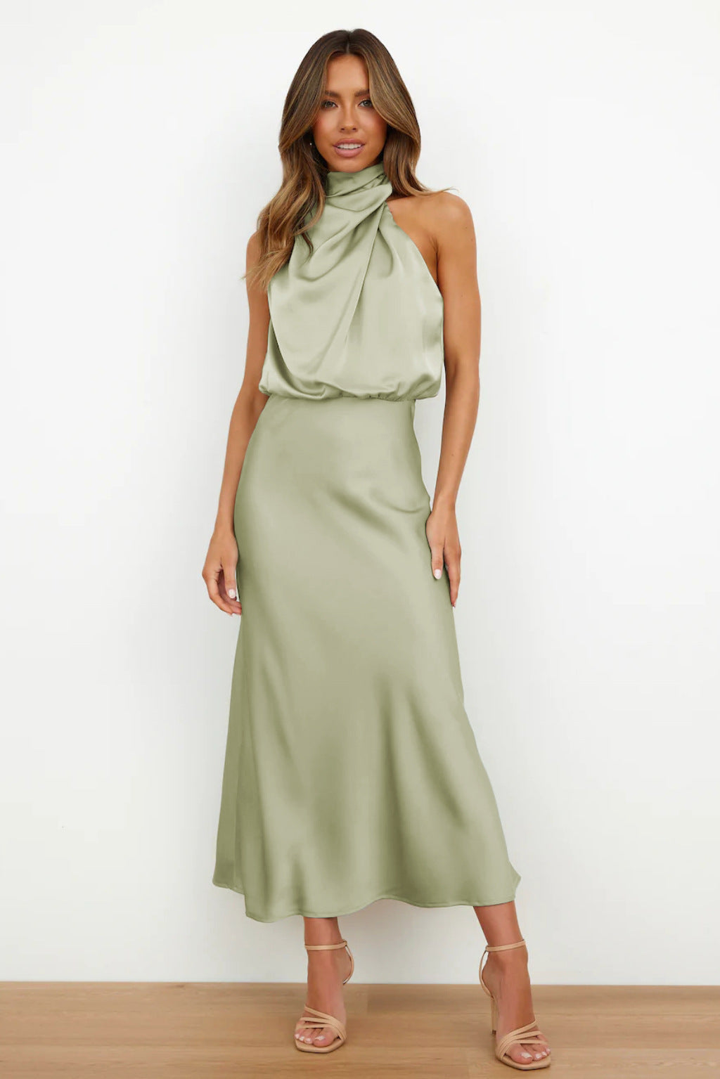 ND | Robe en satin