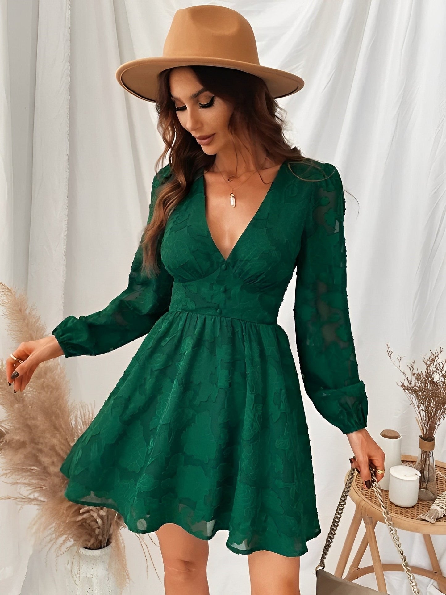 EP | une mini-robe polyvalente pour les occasions spéciales en vert