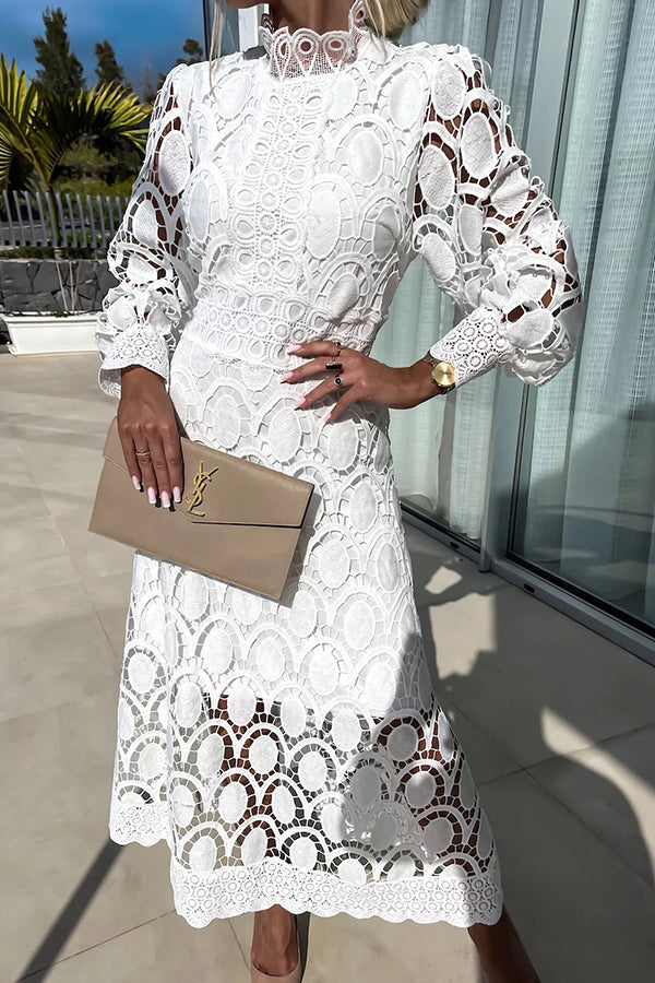 EP | Robe en dentelle