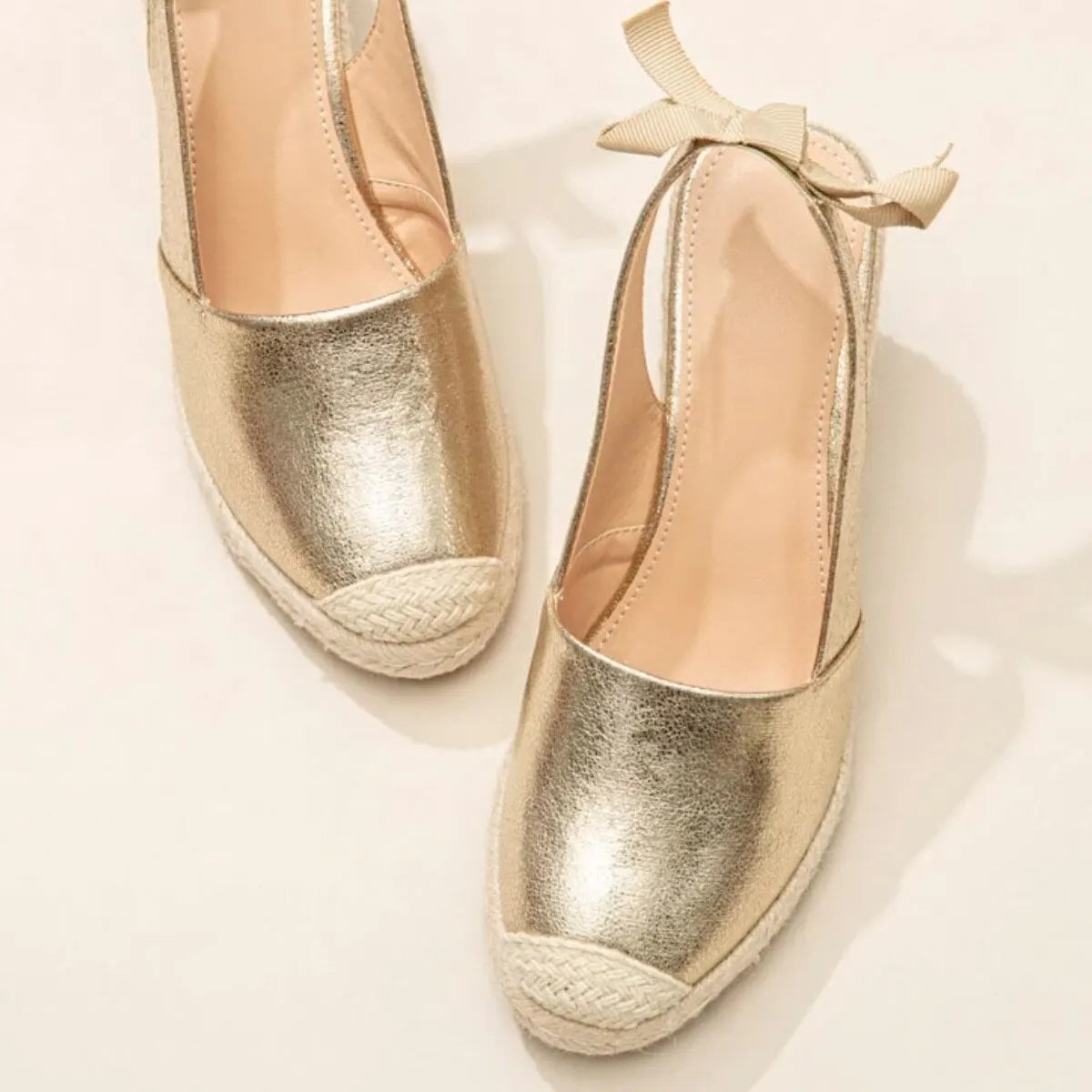 EP | Sandales Avec Boucle En Or