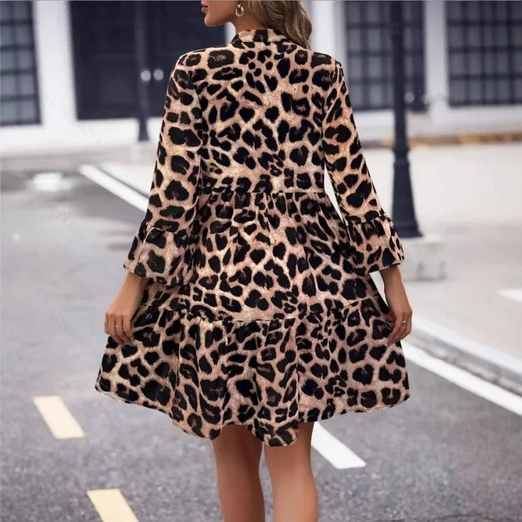 EP | Mini-robe à manches longues avec décolleté en V et imprimé léopard