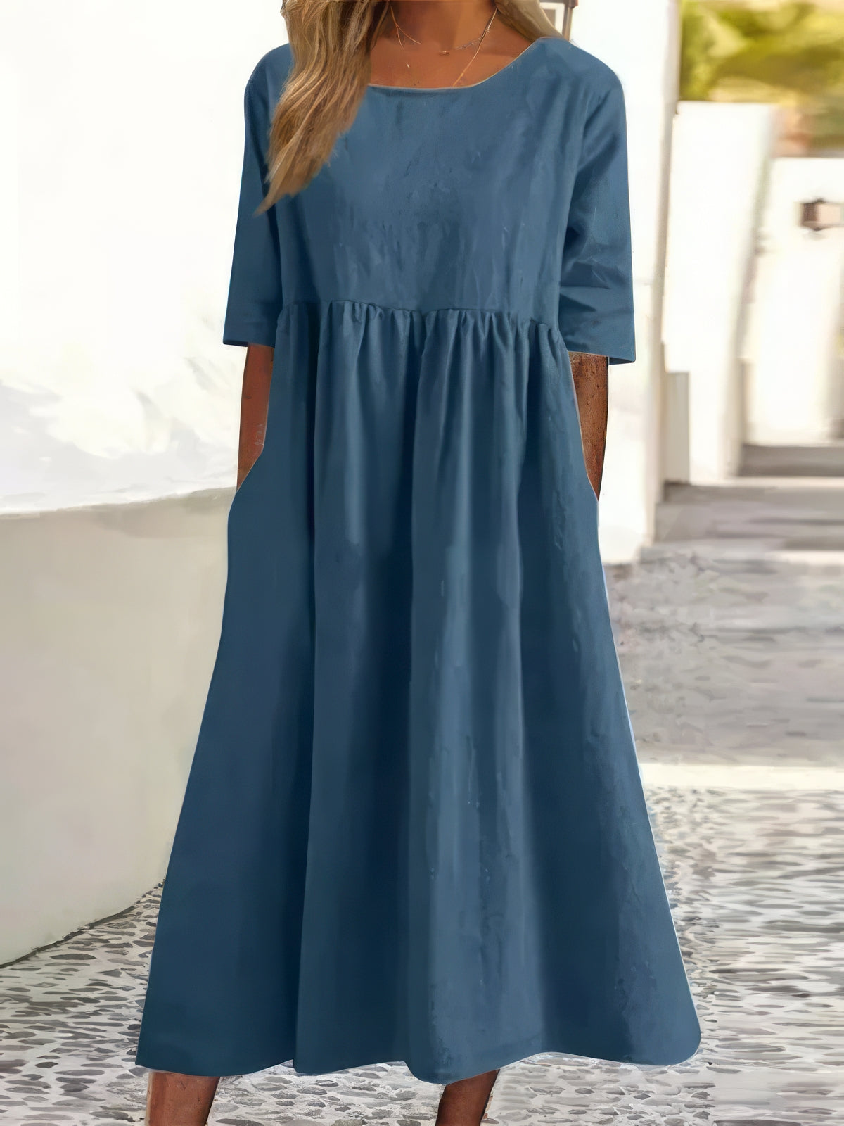 EP | Robe en coton avec col rond et poches
