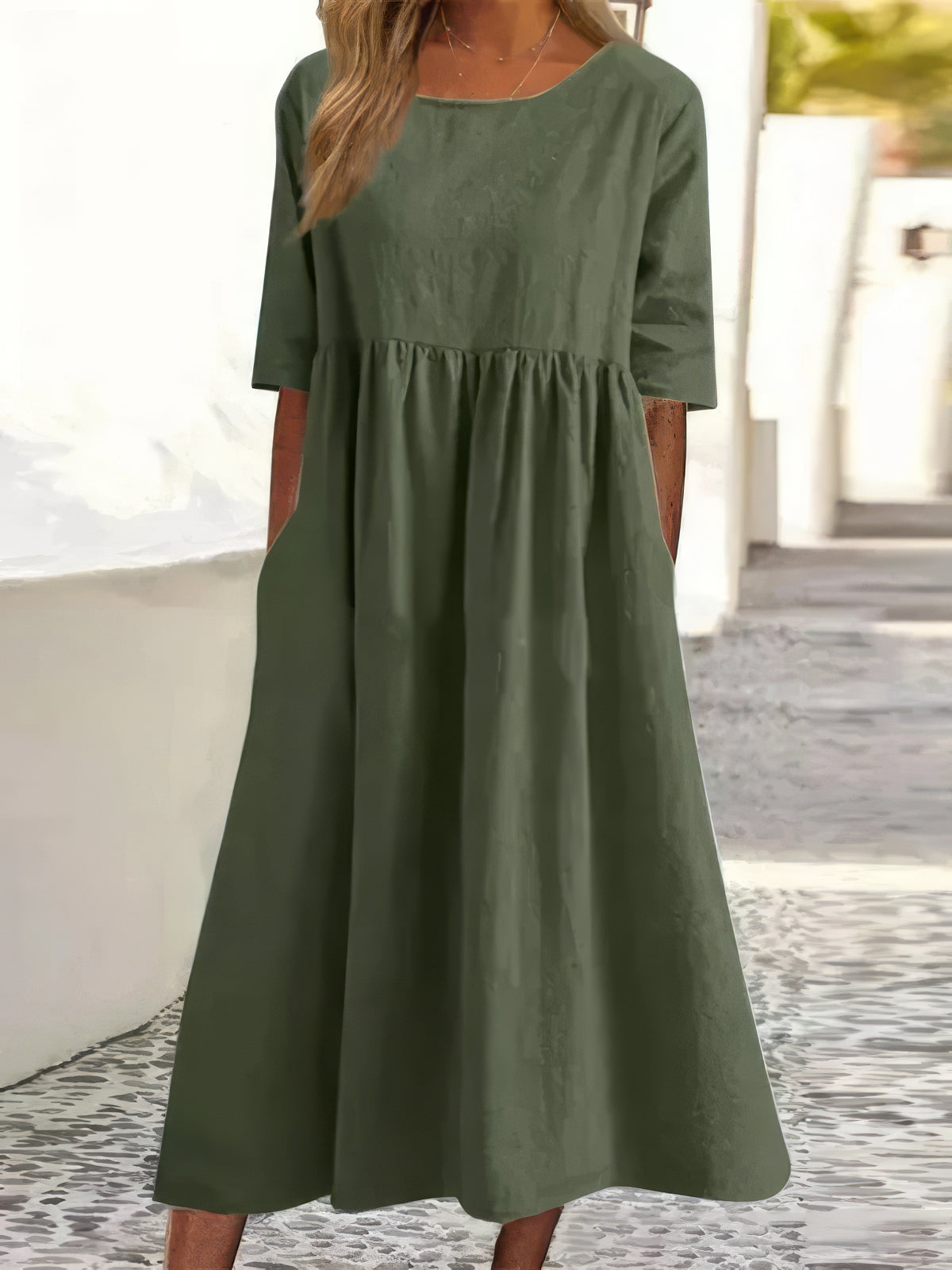 EP | Robe en coton avec col rond et poches