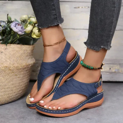 EP | Sandales en cuir à la mode pour l'été