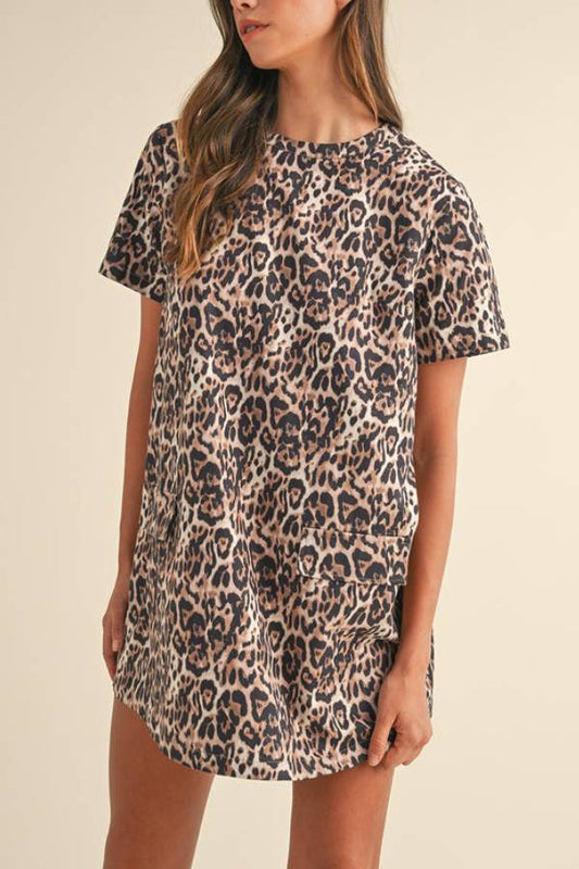 EP | Brown Leopard Print Mini-robe à manches courtes avec poche