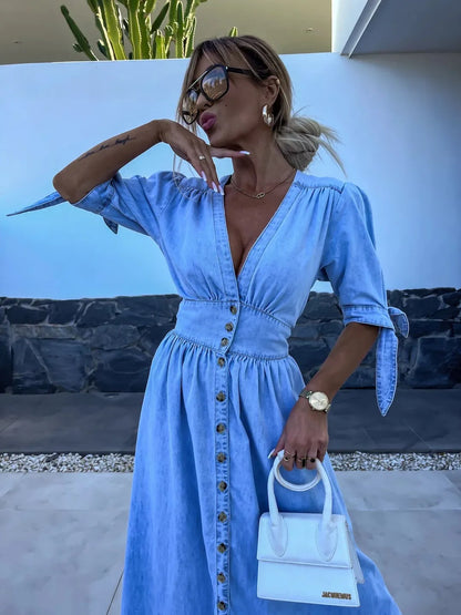EP | robe maxi stylée et décontractée avec boutons en bleu