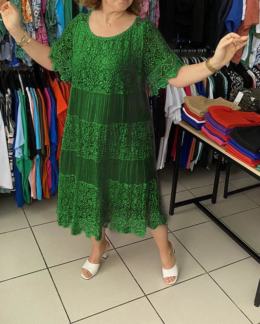 EP | Robe midi intemporelle en dentelle