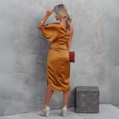 ND | Robe de soirée élégante en soie