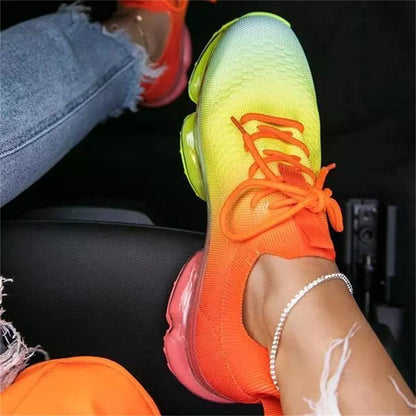 ND | Baskets décontractées avec semelle transparente et lacets