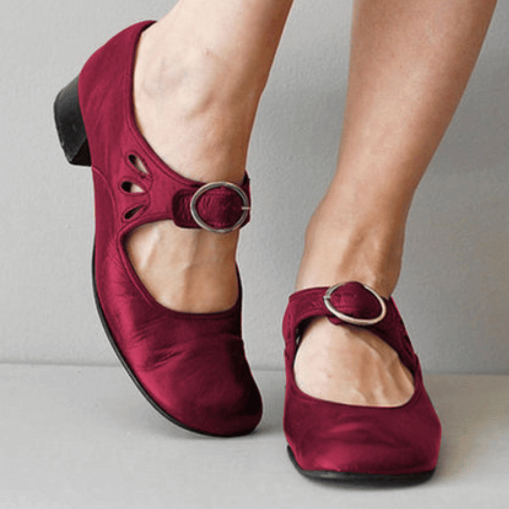 ND | Chaussures à talons bas avec boucle