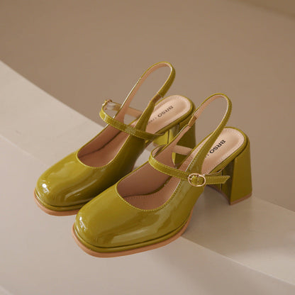 ND | Chaussures à talon épais et lanière ajustable