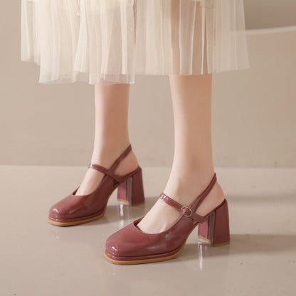 ND | Chaussures à talon épais et lanière ajustable