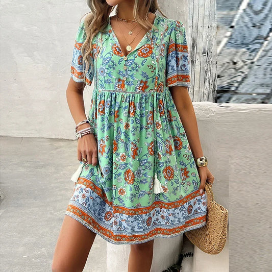 EP | Ariana™ Mini-robe boho florale avec décolleté en V