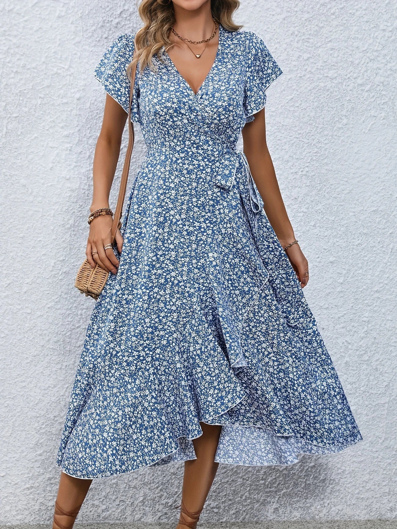 EP | maxi-robe aérienne avec manches ruchées et bande de taille