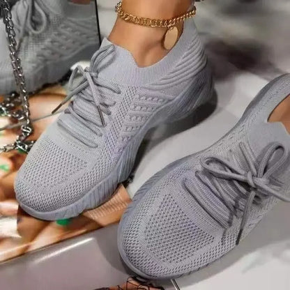 EP | Sneakers stylées, modernes et pataudes