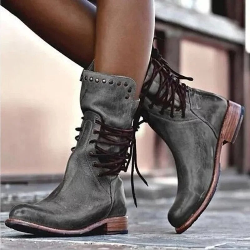 EP | Bottes à lacets vintage Combat Boots